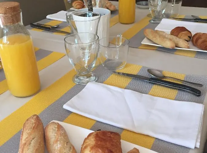 La Petite Sardine Oda ve Kahvaltı Lirac